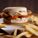 Imagine cu Crispy Chicken Burger